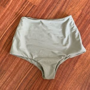 Mikoh bottoms small